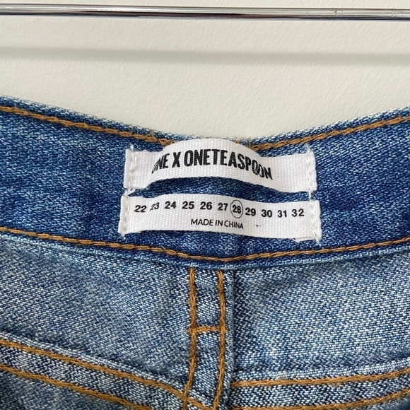 One X One Teaspoon NWT Blue Awesome Baggies Distressed StraightLeg Jeans Size 28 - Picture 5 of 9